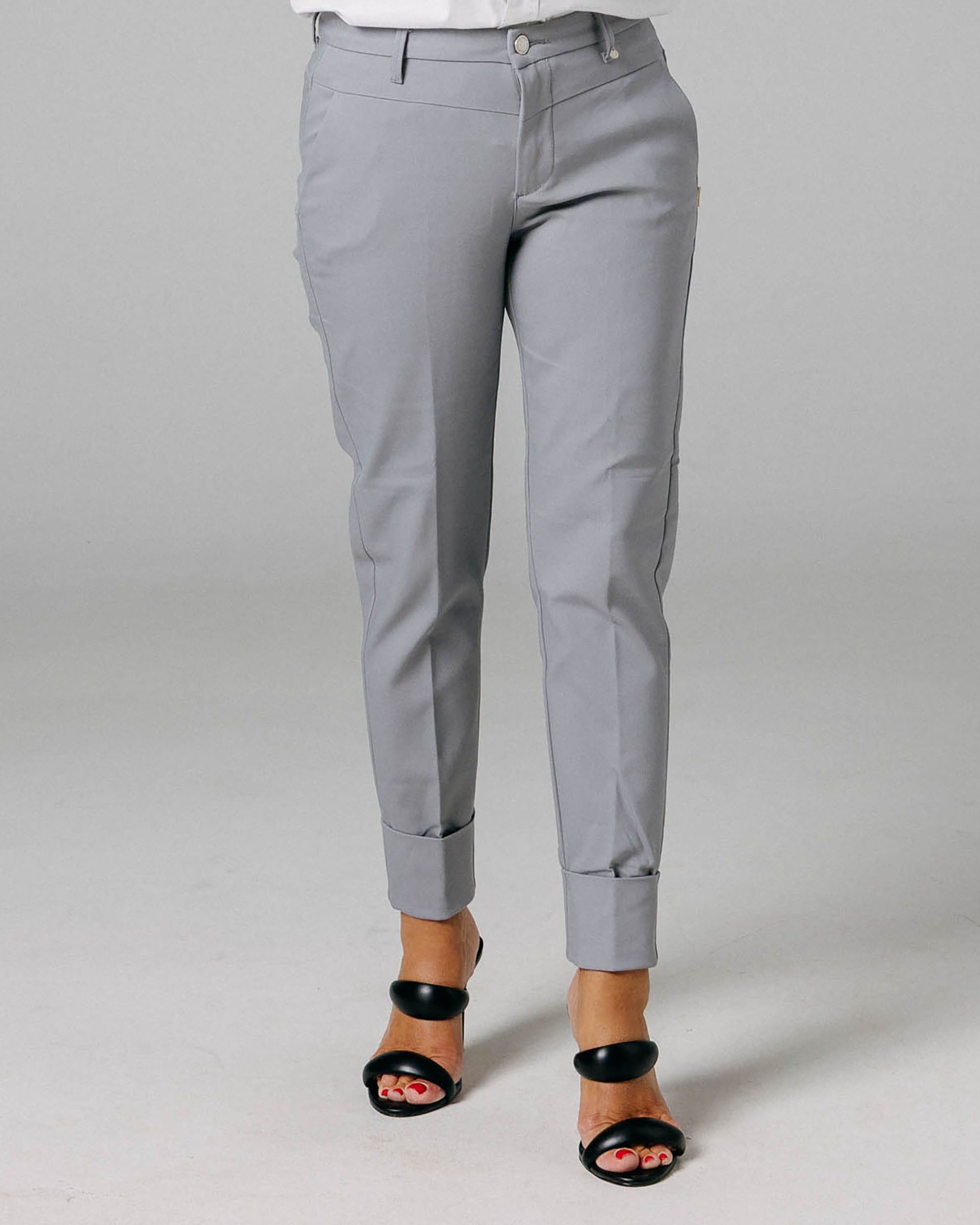 Dark Grey Ankle Chino Trousers | The Lola Secundaire afbeelding