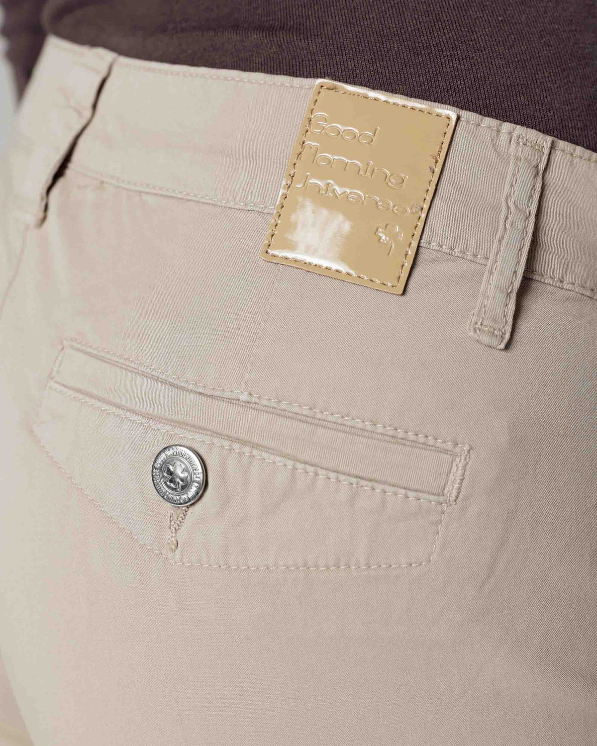 Beige 3/4 Chino Trousers, The Naples, close-up detail