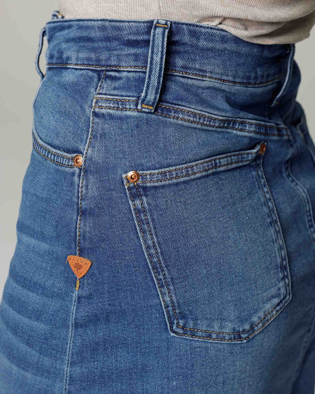 Mid-Blue Denim Skirt, The Hailey, close-up detail