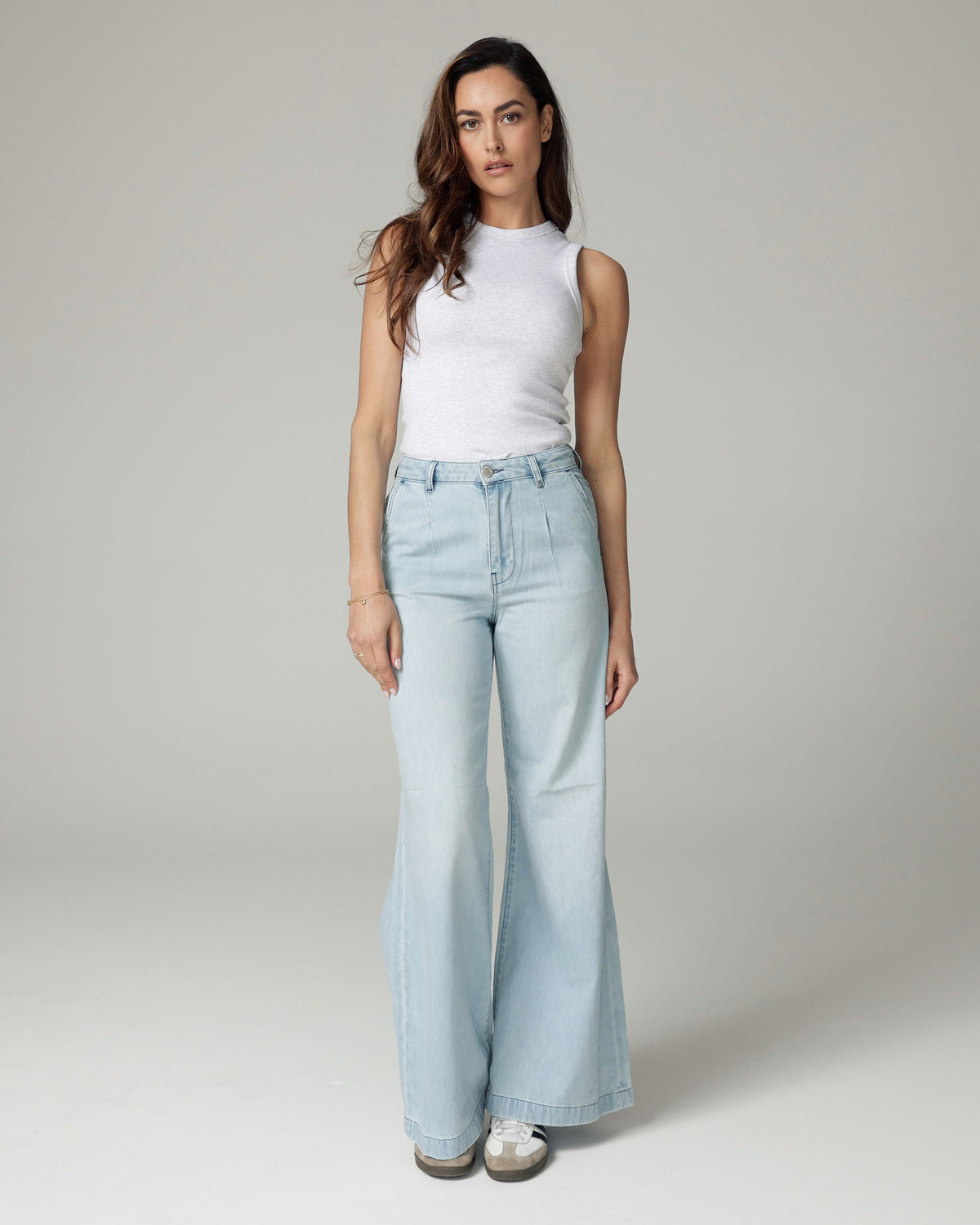 Bleached Blue Wide-Leg High-Rise Jeans, The Diba, front view