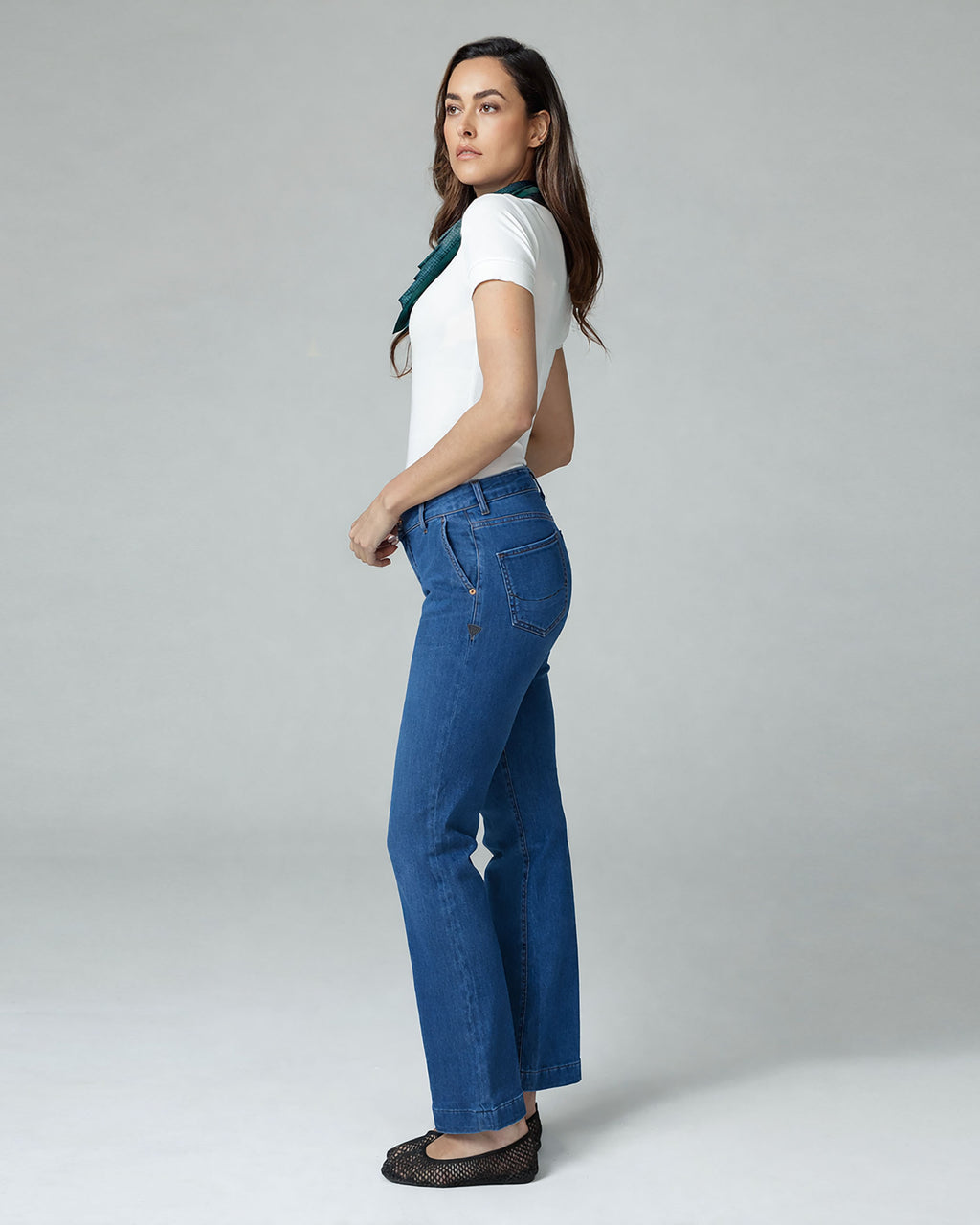 Middenblauwe Flare Mid-Rise Jeans | The Luna
