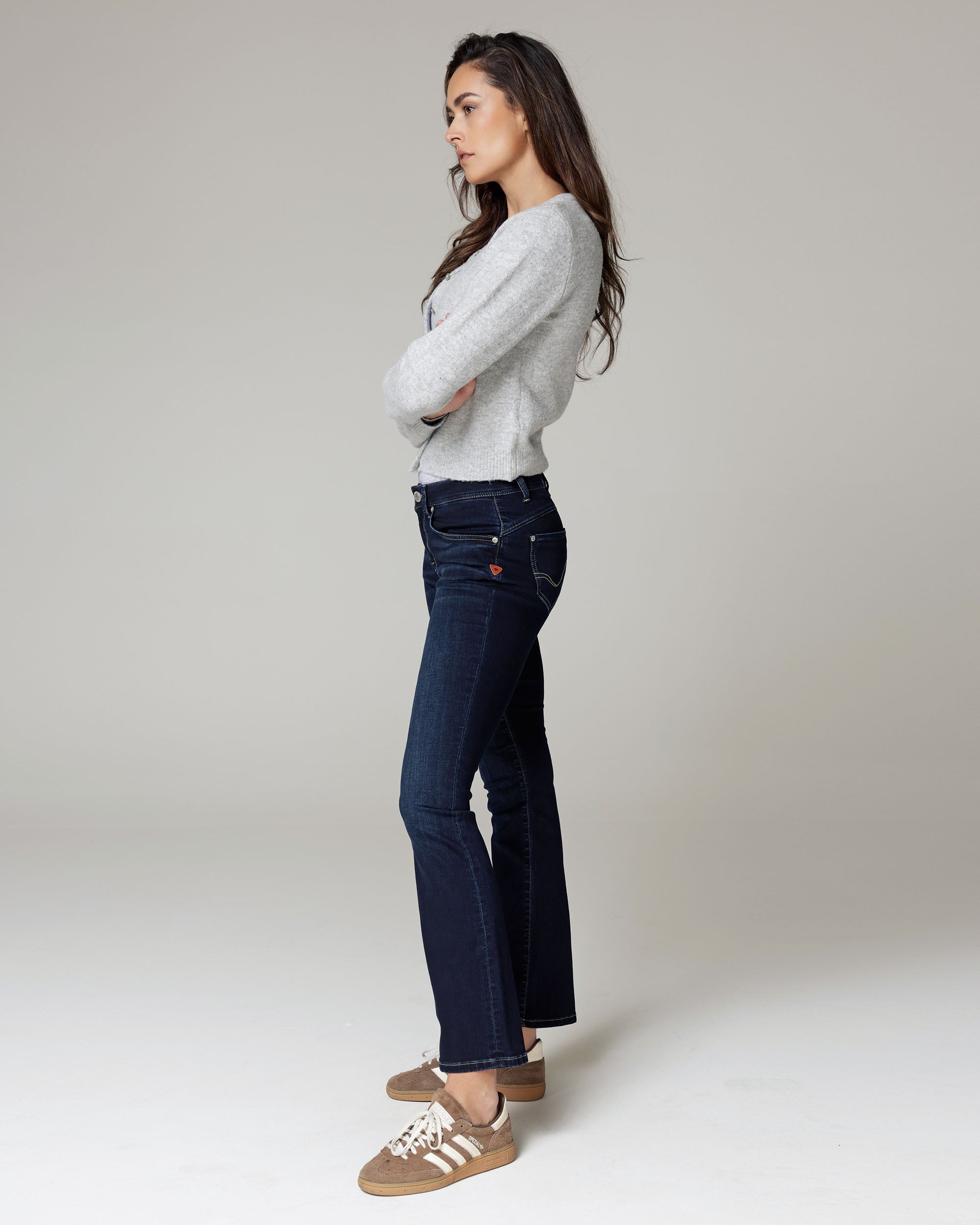 Dark Blue Straight Jeans | The Belinda Secundaire afbeelding