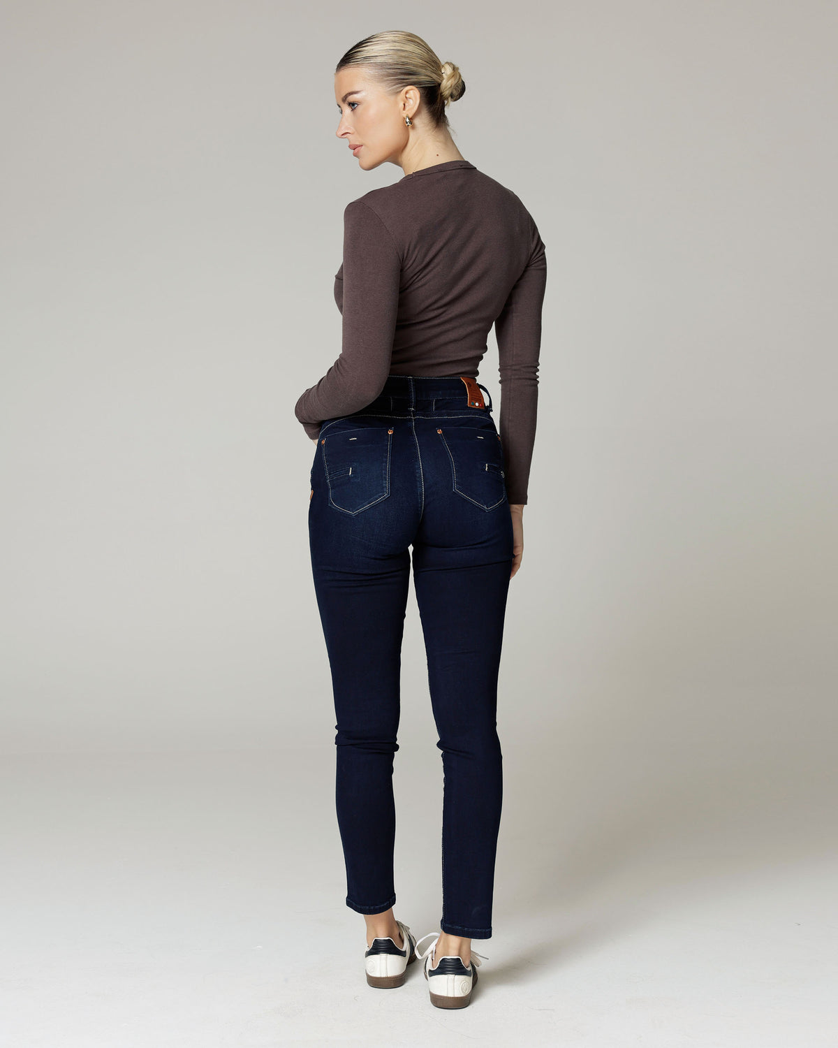Dark Indigo Skinny Jeans, The Sunny, back view