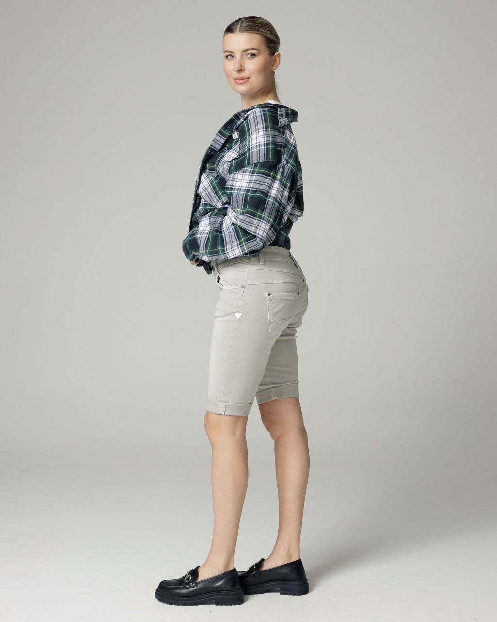 Grey Bermuda Shorts | The Lisa