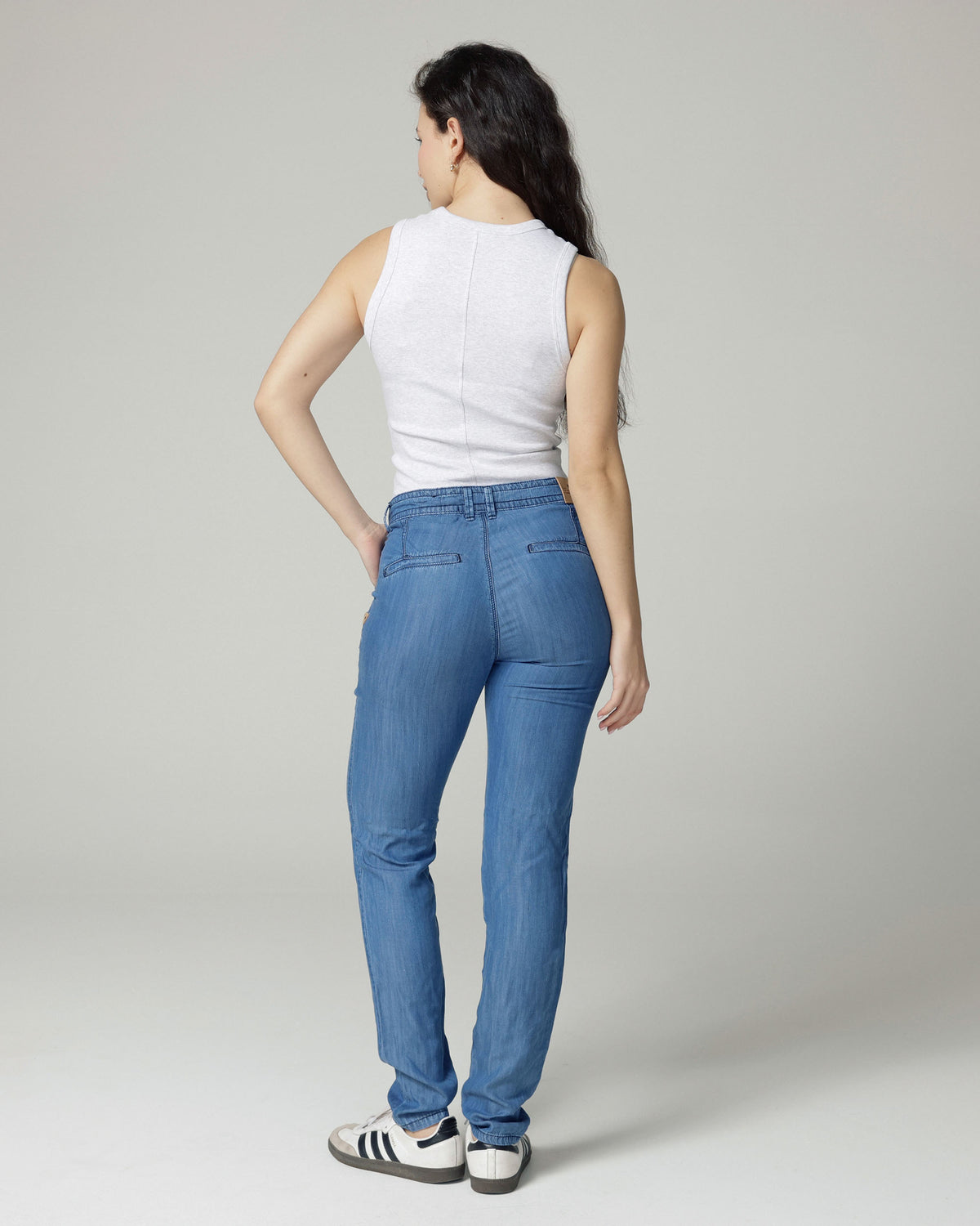 Indigo Relaxed Jeans, The Mia, back view