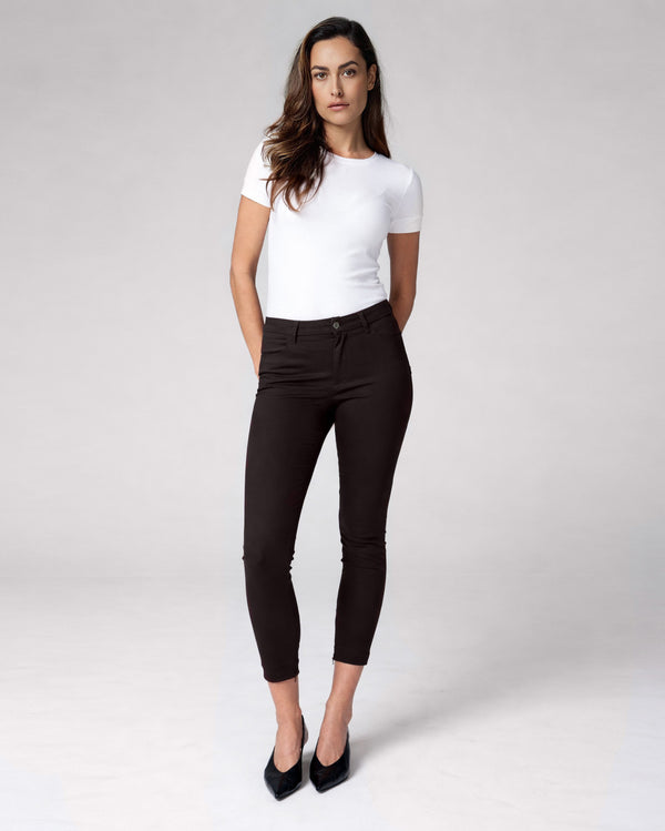 Donkerbruine Skinny Mid-Rise Broek | The Amara