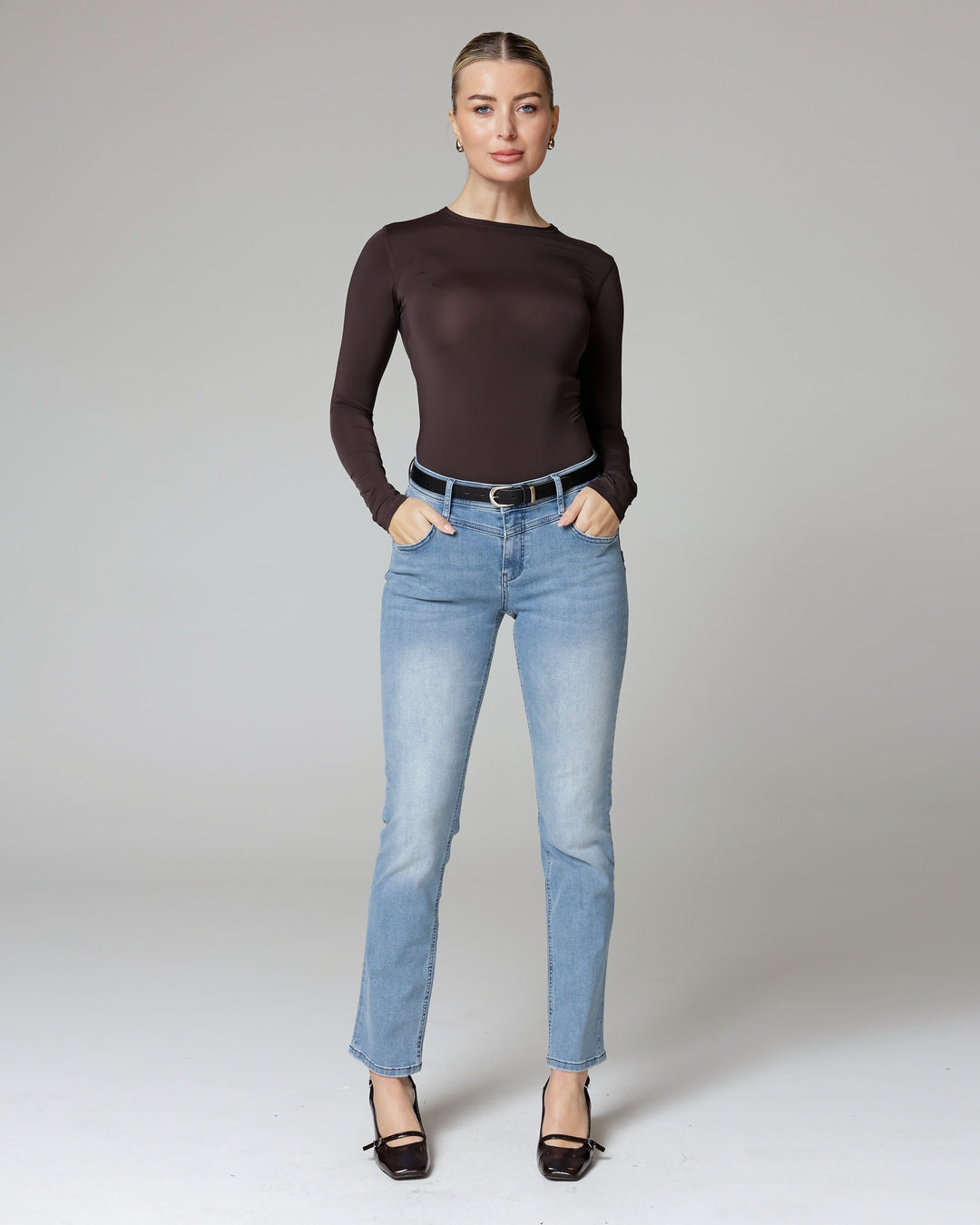 The Victoria, Lichtblauwe Slim Straight Jeans